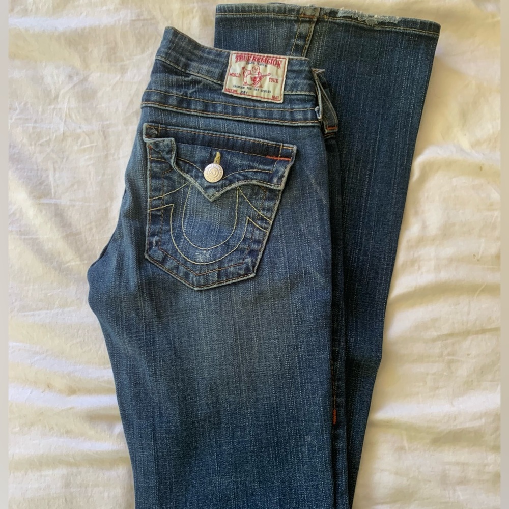 TRUE RELIGION Women’s Low Rise Flare Jean Size 27